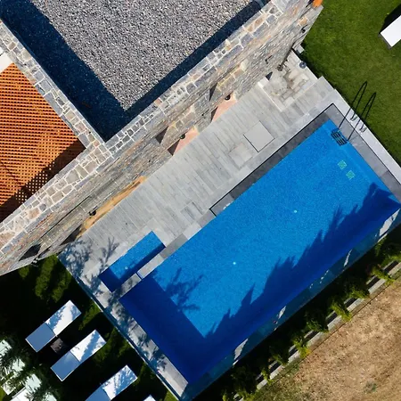 Turtulli Castle , A Sea Escape Вилла